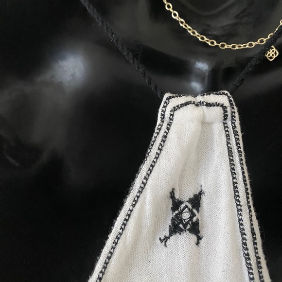 Urban Outfitters Tank Top - Picture 12 of 16